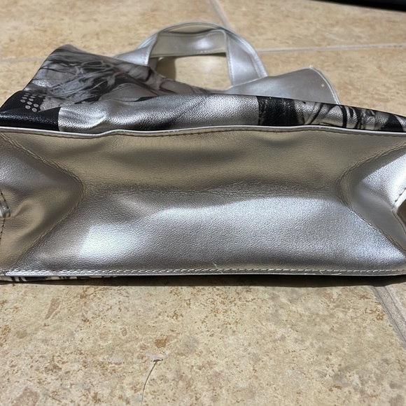 Victorias Secret Bag - Picture 4 of 6